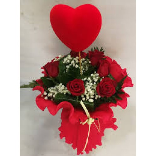 Bouquet of 6 roses with heart